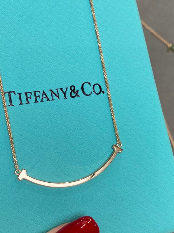 tiff Tiffany's smiley double t small glossy necklace Original craft Original 925 sterling silver crafted Replica watches the highest cost-effective Elegant and sensible Simple and generous This is really a handful of mus