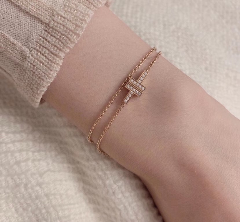 【Order level】tiff Tiffany smiley   double T double bracelet can be used as a necklace a variety of ways to wear  delicate and elegant models invincible good-looking style high-end customization of the original 925 sterli