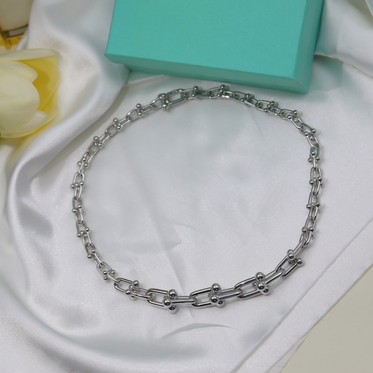 Tiffany HardWear Classic Versatile Necklace! Original customization Details in place   Chain link style  Finely crafted, polished and sanded in place, handmade! The shipment is super super slow, like to hurry to get down