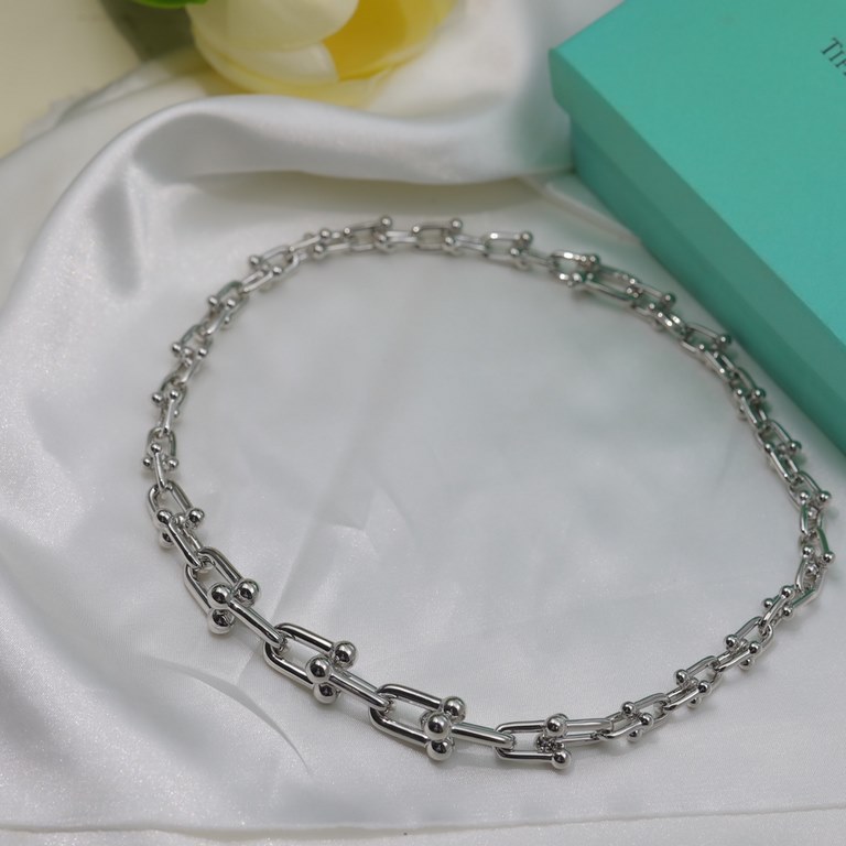 Tiffany HardWear Classic Versatile Necklace! Original customization Details in place   Chain link style  Finely crafted, polished and sanded in place, handmade! The shipment is super super slow, like to hurry to get down