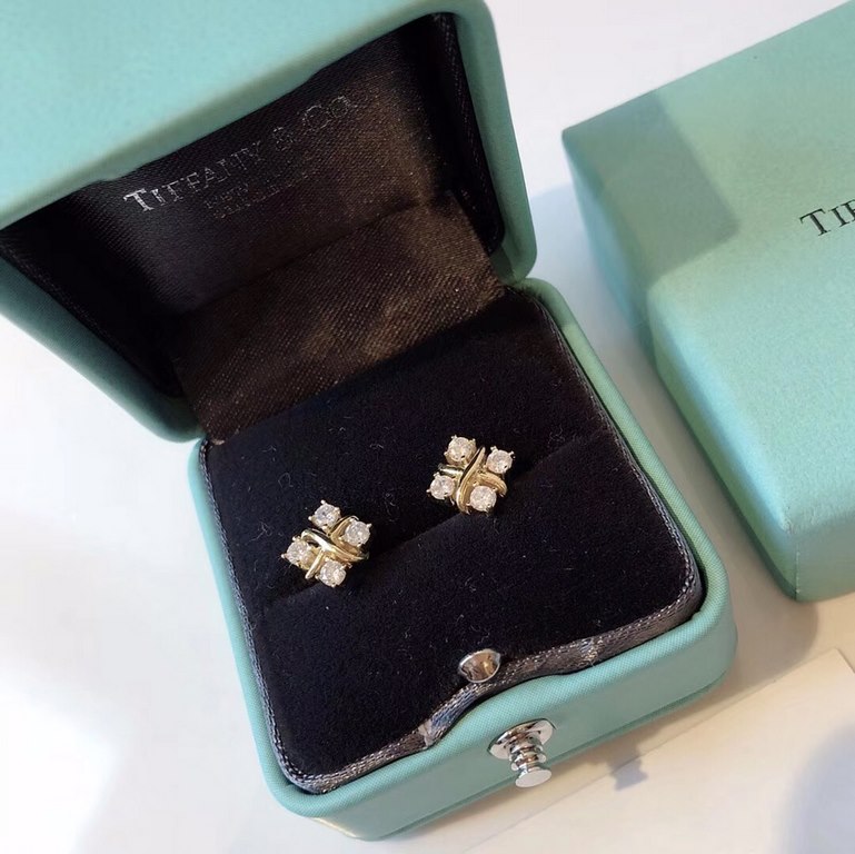 Tiffany Tiffany Schlumberger Collection Crossed Quadruple Diamond Stud Earrings Simple and versatile Yellow Gold Selected high quality s925 sterling silver material plated in 14k yellow gold Split color plating 055080