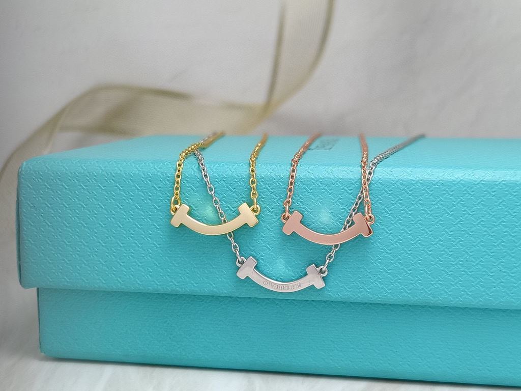 Tiffany Tiffany mini Mini Smooth Diamond Free Smile Necklace Smile collection is always classic and versatile Selected German imported s925 sterling silver material plating thick gold rose gold platinum yellow gold three