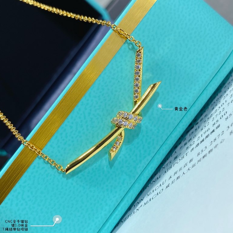 V gold material . ZP open version, Tiffany CNC hand set diamond T rope knot necklace   The intertwined ends are a powerful symbol of emotional connection. Elegant temperament models, cost-effective super high The highest