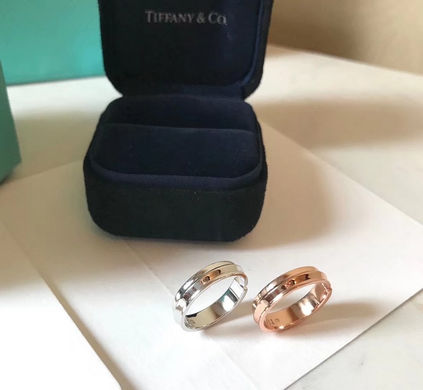 Tiff Tiffany Modern Keys Collection   Single T Polished Asymmetrical Ring with Diamonds  Star Model Original Logo Print Made of Imported S925 Sterling Silver Plated with Thick Gold  The Strongest Polishing Technology. Co