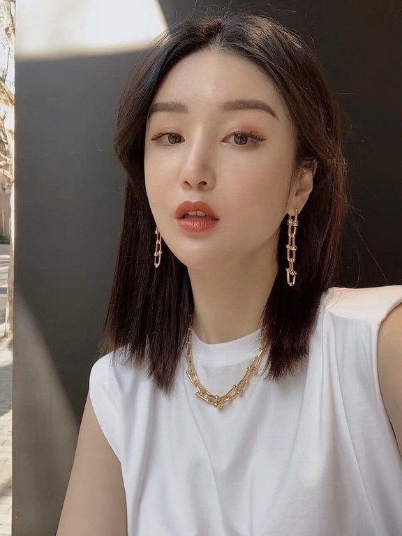 [Seiko version] new Tiffany necklace   Modern and fearless Tiffany Tiffany bracelet classic and elegant The outstanding bold mix and match, in the style change to discover the true self. Walking models of the latest prod