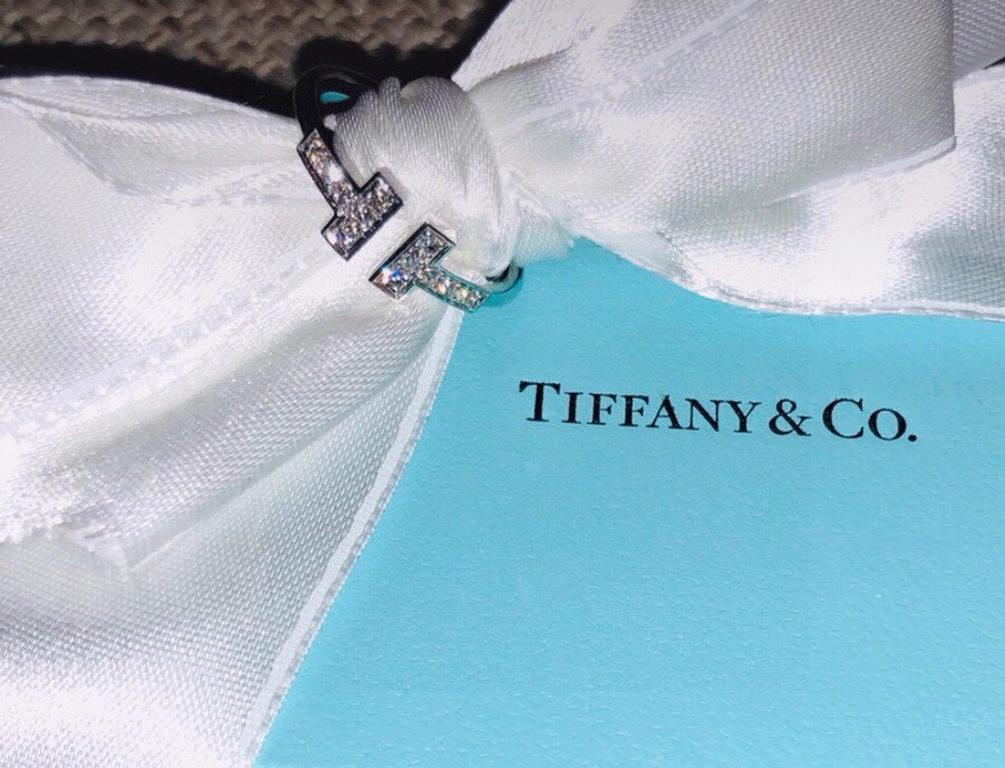 【On behalf of the purchase level】 Tiffany Tiffany 2019 new listing domestic has not yet been on sale new Two T Ah ah series white shell asymmetric opening double t ring Selected original consistent imported s925 sterling