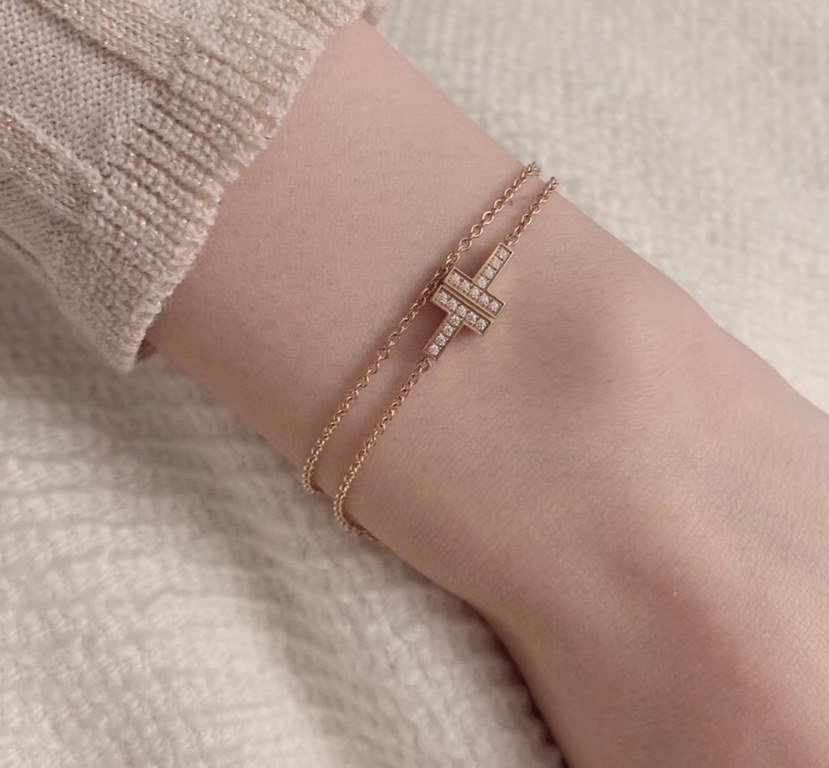 【Order level】tiff Tiffany smiley   double T double bracelet can be used as a necklace a variety of ways to wear  delicate and elegant models invincible good-looking style high end customization of the original 925 sterli