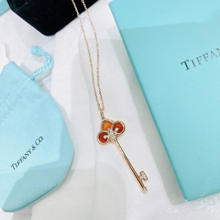 Tiffany Tiffany 22 Years Limited Edition Keys Collection Iris Red Onyx Polished Key Necklace One of tiffany's classic creations, this super versatile necklace is made of S925 sterling silver with natural red onyx, becaus