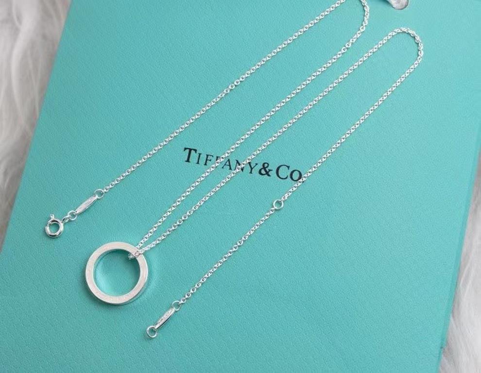 Tiffany 1837 Size Circle NecklaceThe Tiffany 1837 collection, engraved with the year of Tiffany's founding, is beautifully interpreted with smooth curves and contours. Simple and classic, this pendant is beyond glamorous