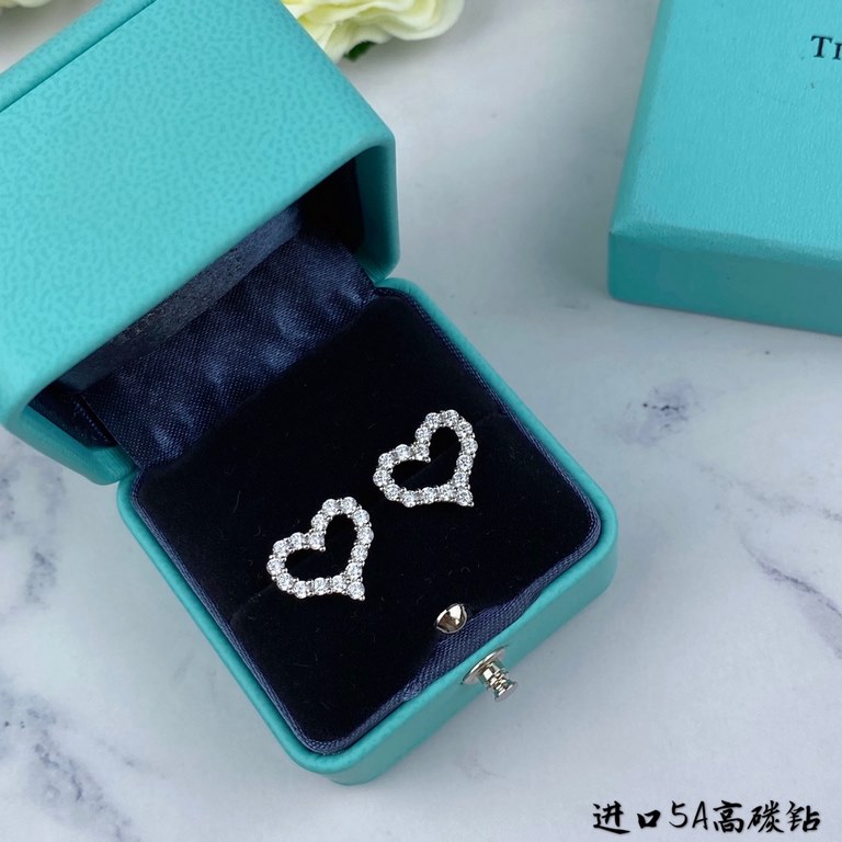 High version, the blood of the use of 5A high carbon diamonds, Tiffany heart heart-shaped earrings customized exclusive fine-cut 160 cutting process Cubic zircon  refractive index ultra-high Bling Bling flash     Exclusi