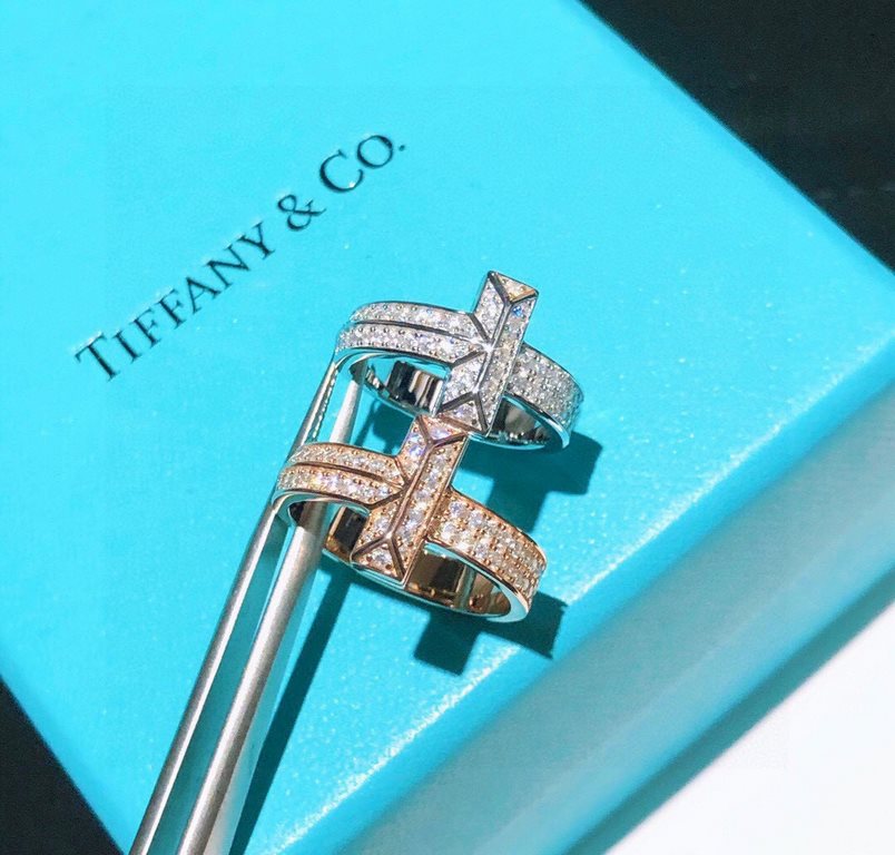 Tiffany tiff T1 Series Newest Ring Exclusive High-end Customization Yang Mi Goddess Same Model The design highlights the exquisite elegance, low-key bloom confidence Very delicate and eye-catching. Original material 925 