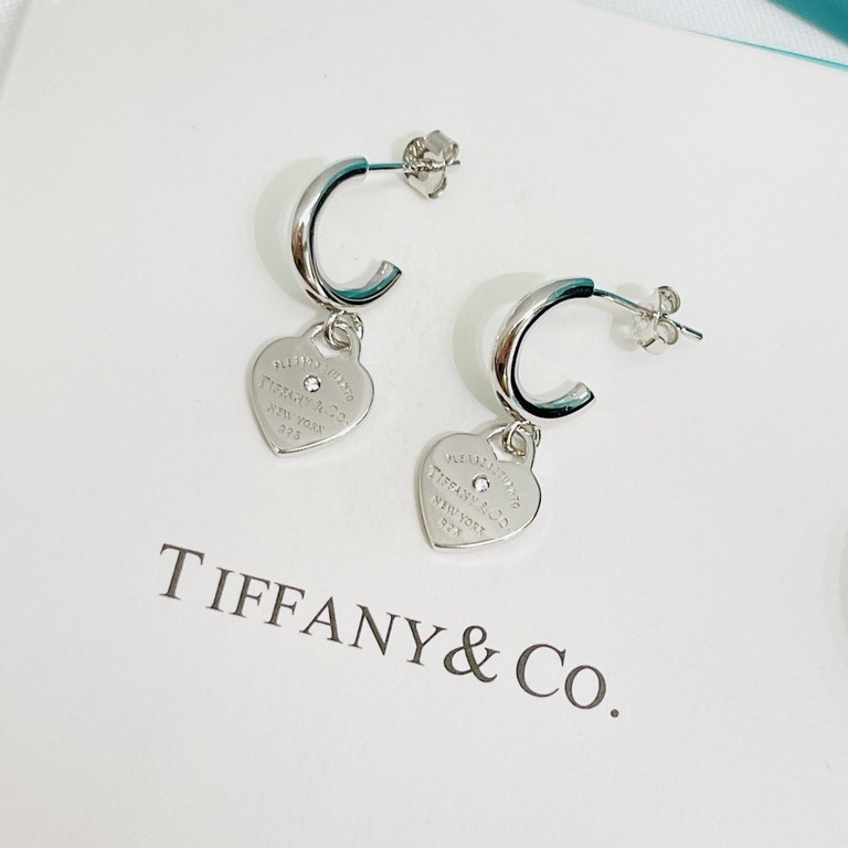 B780  Tiffany Tiffany 22 Years New Classic Heart Solitaire Curved Hook Stud Earrings Exclusive one to one customization Symbolizing the civilization of classic elements Original ag925 sterling silver Guaranteed highest v