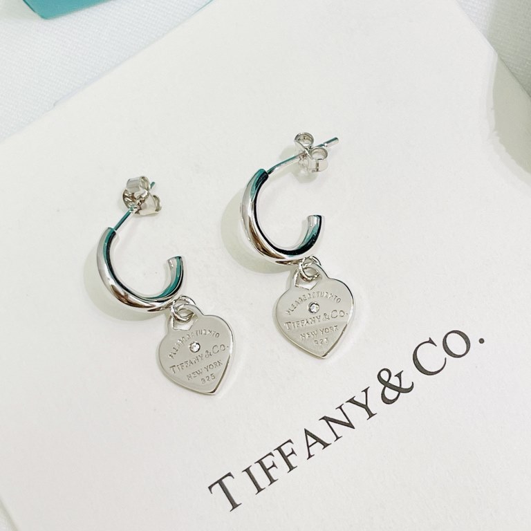 B780  Tiffany Tiffany 22 Years New Classic Heart Solitaire Curved Hook Stud Earrings Exclusive one to one customization Symbolizing the civilization of classic elements Original ag925 sterling silver Guaranteed highest v