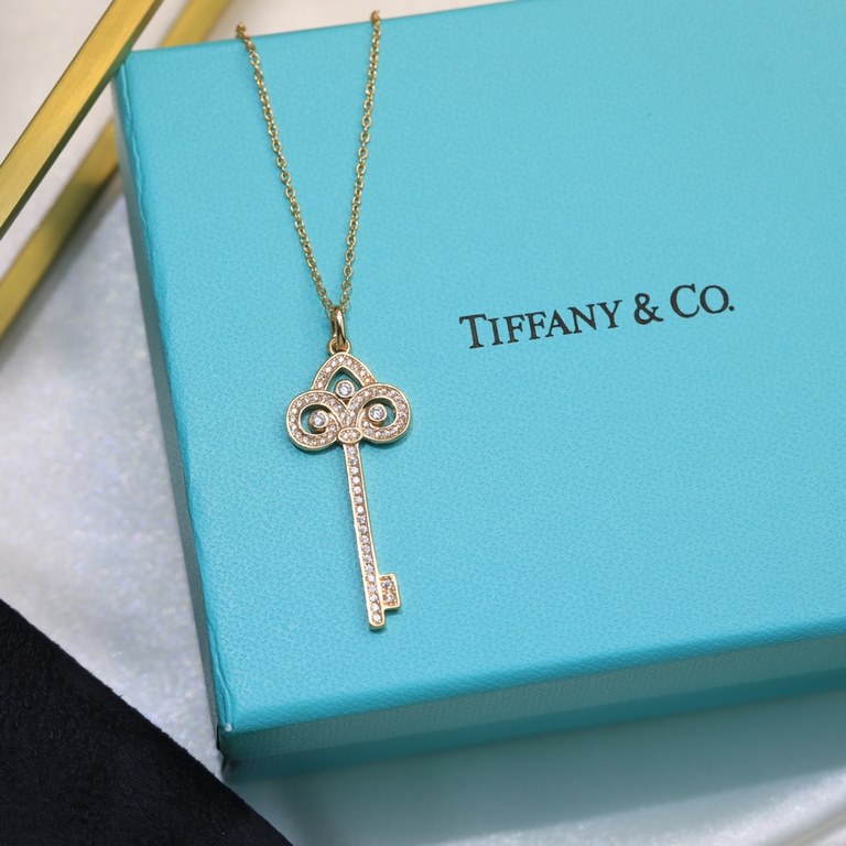 Tiffany Tiffany Key Necklace   Key Sweater Chain   S925 sterling silver with 18k gold plating. Original logo Chain length 50-55cm  .