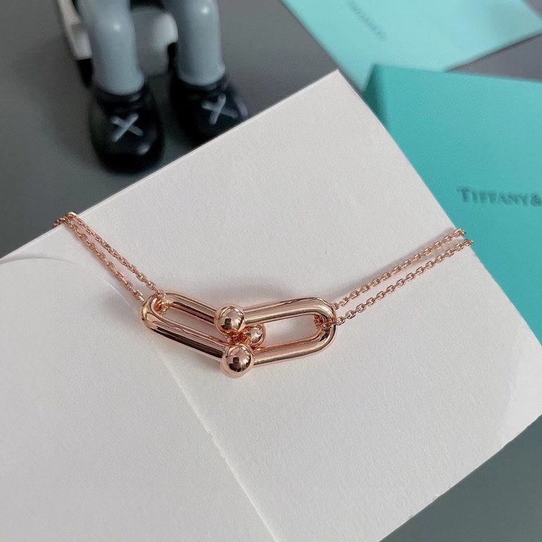 Tiffany Double Joints Tiffany Classic Elegant Tiffany Unusual Bold Mix and Match Discover your true self in style Changing the style of the newest items on the runway Design, workmanship, details, all in place, must need