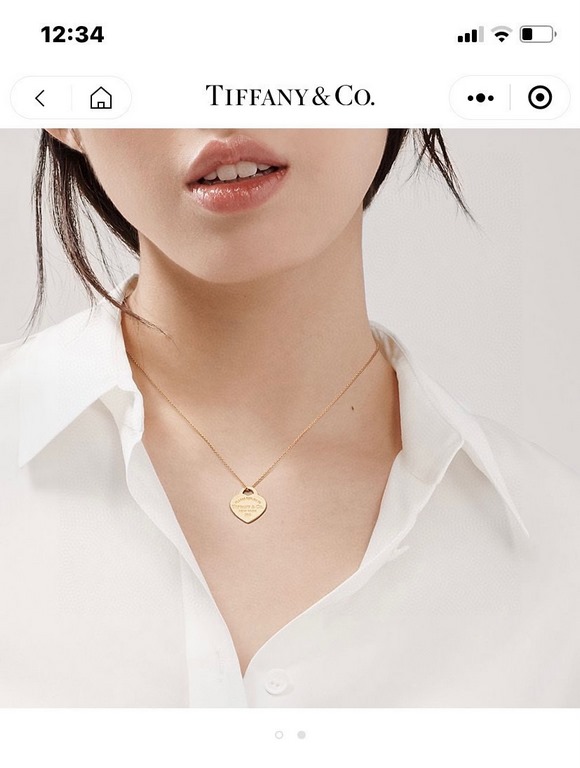 2022 New Tiffany Tiffany Love Plaque Necklace Heart Pendant Gift Best Gift Big Brand Same Style  Unique Simple Design Minimalist Style No Allergies No Fading    Goddess Walk Up