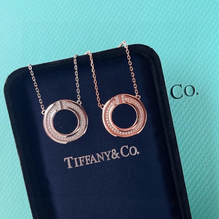 [Buy level] Tiffany Tiffany New listing! T two series Circle full of diamonds Double T necklace Selected original consistent imported s925 sterling silver material plating 18k rose gold using high carbon diamonds set by 