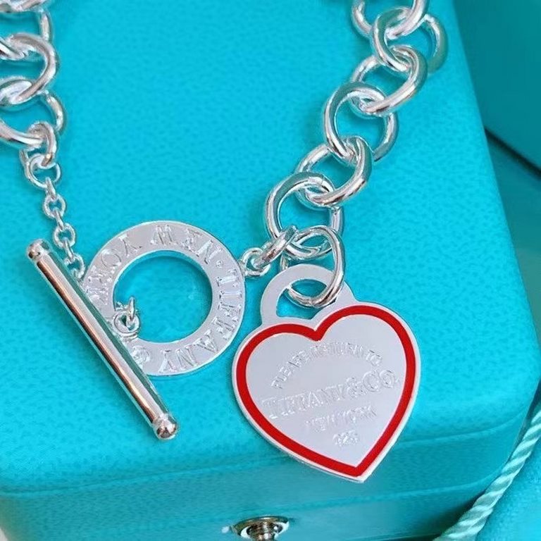 Tiff@ny Infinity Hong Kong genuine buy tiffany bracelet tiffany tiffany peach heart sterling silver pendant 925 women's models With the authenticity of the same, this goods on the counter on the sale of 8700  more than t