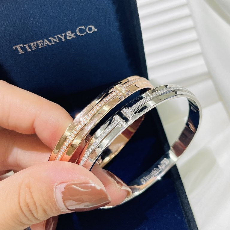 B848  Tiff Classic New Smiley   Double T Glossy Semi-Diamonds Bracelet Silver Weight 21g   Real Details   Tiffany Official Website Home New Double T Series Grand Shipment Original 925 Sterling Silver AU750 Platinum Compl