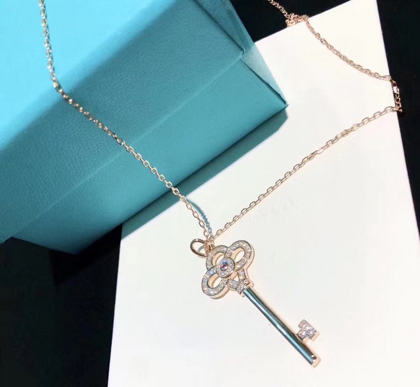 [OEM Grade] Tiffany Tiffany Heart Crown Key Original Necklace Solid seal using the highest version of the market imported high-carbon diamonds Imported 925 sterling silver plated 18k gold Yang Mi same necklace rose gold 