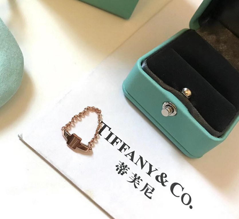 , [purchased level] tiff Tiffany classic match chain    ring! Very versatile and delicate one Quite a big sense of fashion model High-end customized original 925 sterling silver to create a heavy work texture full Rarely