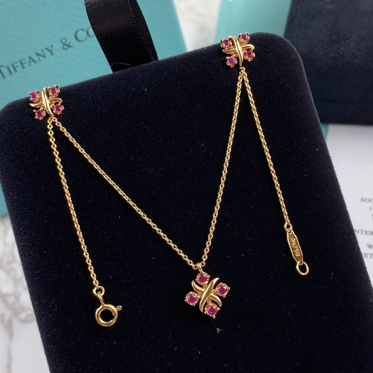 Thick gold plated, v gold material.      Tiffany Classic Cross Pink Diamonds Necklace, Presenting Elegant with a sweet one, electroplated with thick gold High-end luxury atmosphere