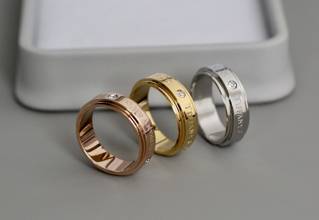 t family new fake double logo ring  Two small diamonds are super cute  Delicate and fashionable