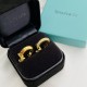 B806   Tiffany tiff T1 series 22 years of the latest models Single T half diamond earrings Exclusive high-end custom Goddess of the same models Designed to highlight the exquisite elegance, low-key bloom confidence Very 