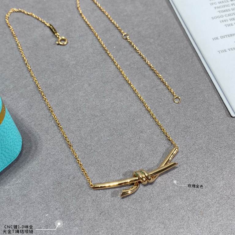 V gold material. zp open version, Tiffany CNC glossy gold T rope knot necklace   The intertwined ends are a powerful symbol of emotional connection. Elegant temperament model, super cost-effective The highest version on 