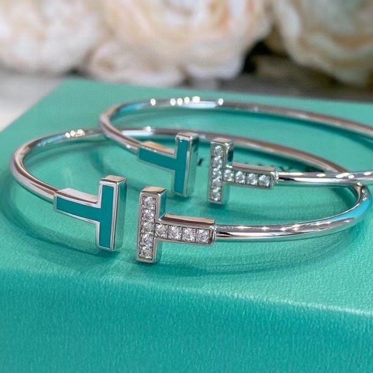 [Tiffany Blue Double T Bracelet with Diamonds] Premium Finished Version T Square Platinum Braceletby TiffanySet with High Carbon DiamondsThe T Square bracelet has a more striking and bold silhouette, with two different s