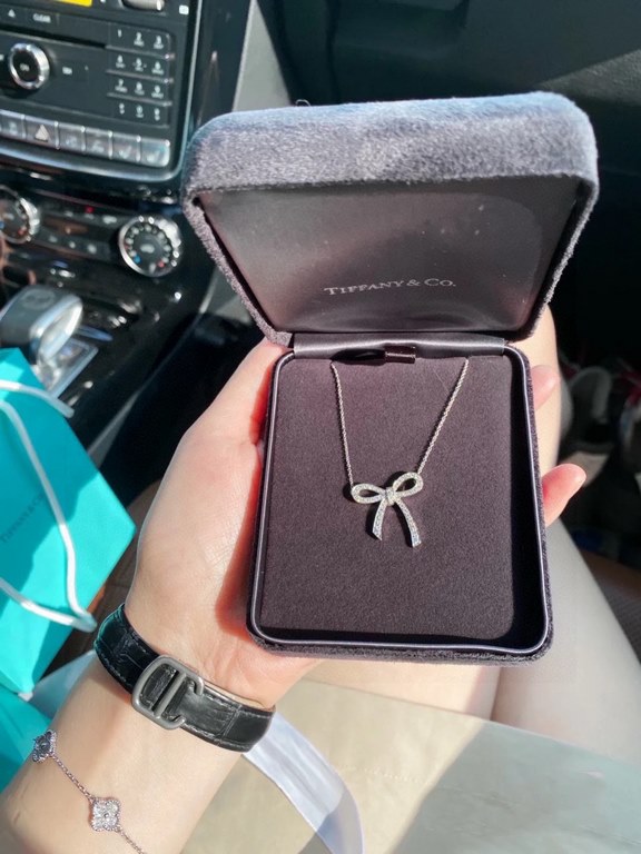 Authentic open version tiffany bow with diamonds   necklace counter synchronization explosive models   bow    tiffany official website explosive models    Germany imported 925 sterling silver vacuum plating Pt950 platinu