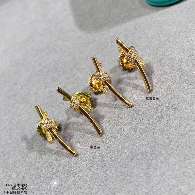 V gold material ZP open version, Tiffany CNC hand-set diamonds half diamonds rope knot earrings   The intertwined ends are a powerful symbol of emotional connection. Elegant temperament models, cost-effective super high 