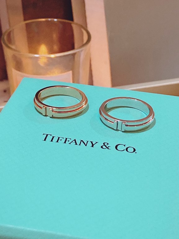 Tiff Tiffany Modern Collection   Double T Polished Couple's Ring Made of imported s925 sterling silver with thick gold plating and the strongest polishing technology Counter synchronized new Not picky fingers Simple and 