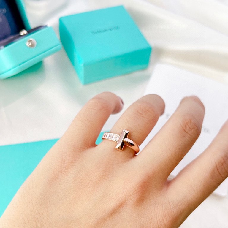 Tiffany tiff T1 Series Newest Single T Row Diamond Ring Exclusive High-end Customization Yang Mi Goddess Same Model The design highlights the exquisite elegance, low-key bloom confidence Very delicate and eye-catching. O