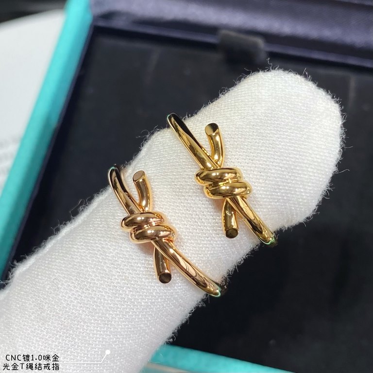 V gold material . ZP open version, Tiffany CNC Light Gold T Rope Knot Ring   Yardage 5678   The intertwined ends are a powerful symbol of emotional connection, elegant temperament models, cost-effective and ultra-high Th