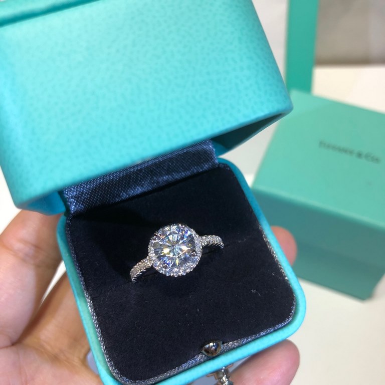 Silver Price Rise Tiffany Large Round Diamond Ring   Superb Sale [Shy] [Shy] [Shy] [Shy] [Shy] [Shy] Size 678            What you see is what you get!  Very translucent diamonds, super high simulation      through the bo