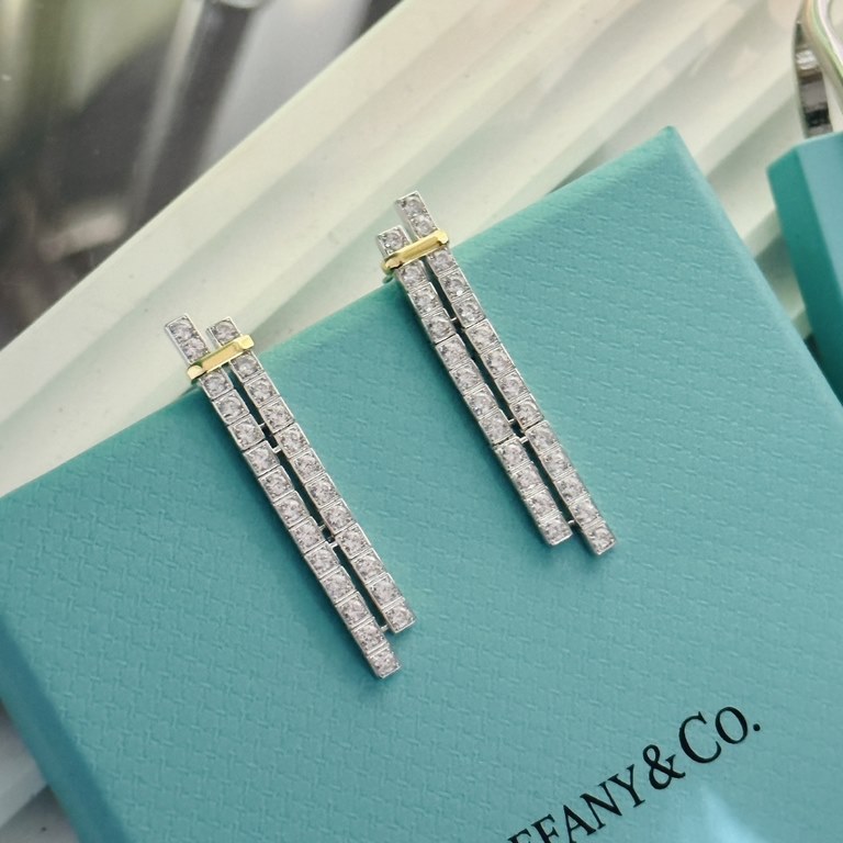 Tiffany   models Tiffany 23C new row of diamonds tassel two-color earrings simple atmosphere versatile does not fade and not allergic to the body S925 sterling silver material plating thick gold fashionable but not fashi