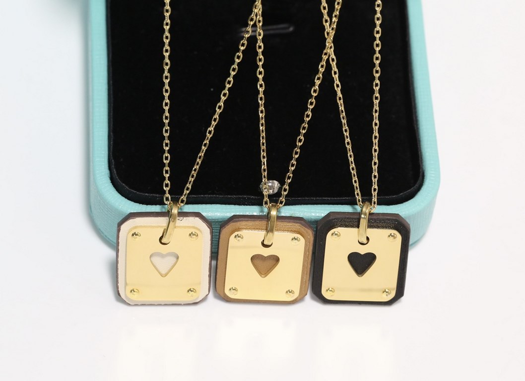 t family new small square   necklace is here!Add a little more fashion elements, do not be too beautiful Oh, like cool you quickly come to pick  Three colors