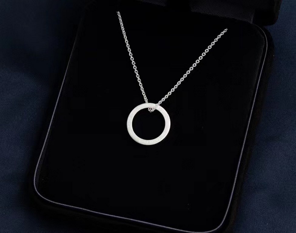 Tiffany 1837 Size Circle NecklaceThe Tiffany 1837 collection, engraved with the year of Tiffany's founding, is beautifully interpreted with smooth curves and contours. Simple and classic, this pendant is beyond glamorous