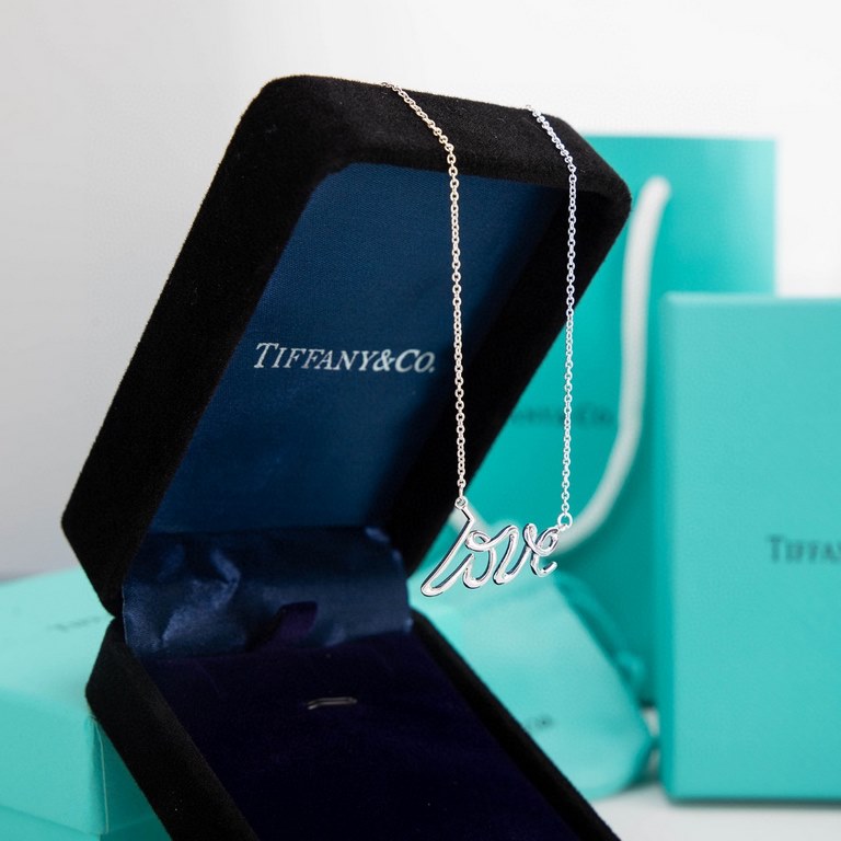 tiffany Tiffany exclusive real   〖--LOVE 〗Letter Polished Collarbone Chain Necklace 925 Sterling Silver   Micro-set Full Diamonds Necklace   Love LOVE Sweet Novelty, Charming  Infuse full of love into it Love Necklace