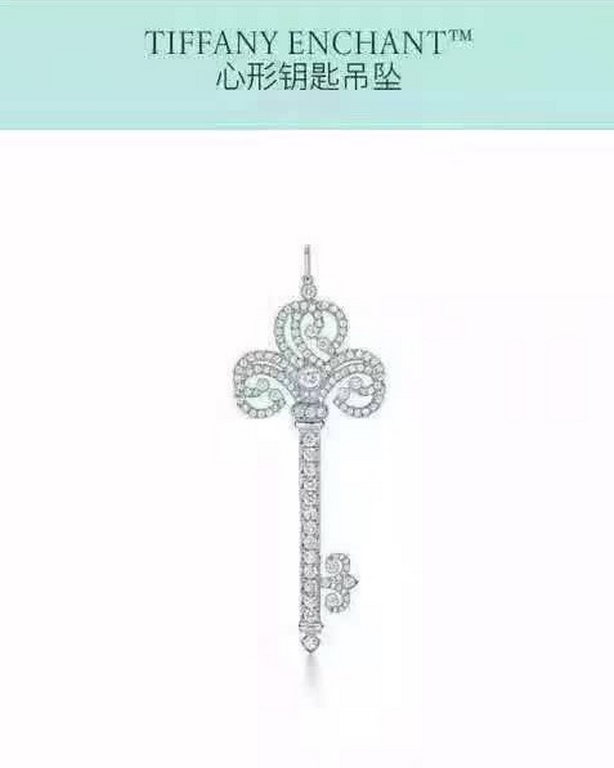 C302   Tiff Tiffany Classic Heart Crown Key Necklace High-end 925 micro-set in sterling silver Silver color is very recommended to get in the summer   It looks good on the body The length can be adjusted and it goes with