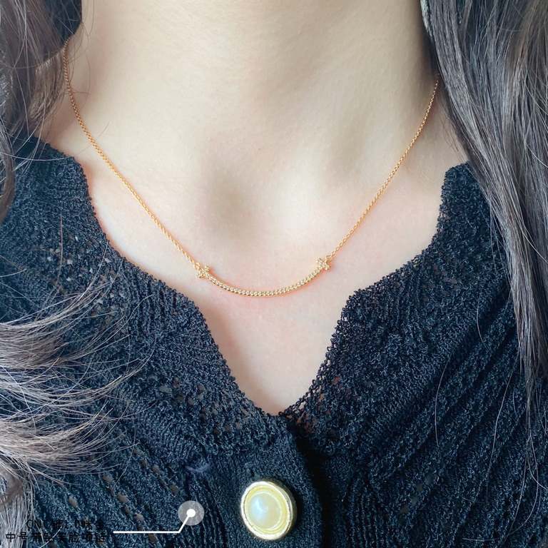 V gold material Tiff   counter Latest Double T  Smile  Tiffany Medium with Drill Smiley Necklace  11 heavy work tiffany with a smiley face the strongest inspiration for the design of the smile is one of the most beautifu