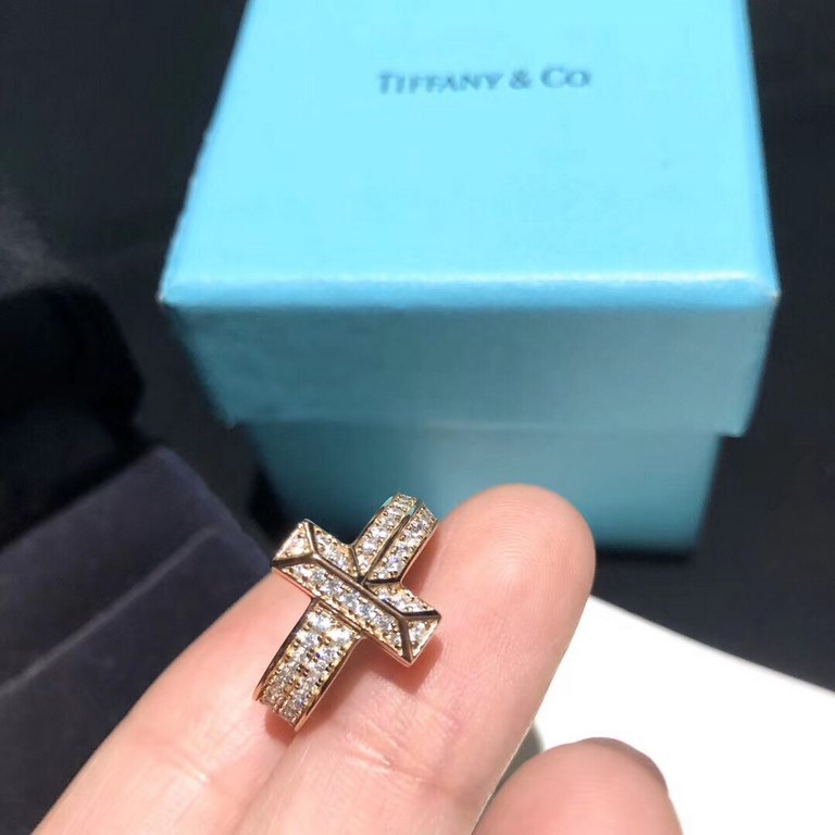 Tiffany tiff T1 Series Newest Ring Exclusive High-end Customization Yang Mi Goddess Same Model The design highlights the exquisite elegance, low-key bloom confidence Very delicate and eye-catching. Original material 925 