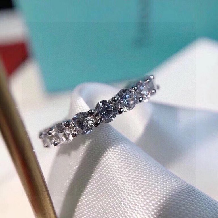 Tiffany Tiffany Row Diamond Ring Simple Atmosphere Versatile Non-fading and non-allergic Imported S925 sterling silver Trendy single piece 5678 yards complete Stacking is more beautiful!