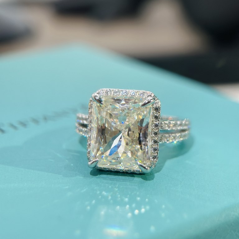 [Simulation Diamond 】Tiffany True four claw five carat square diamond row diamond ring purchase level one to one original single top 925 sterling silver setting using four claw setting structure mounting position lower, 