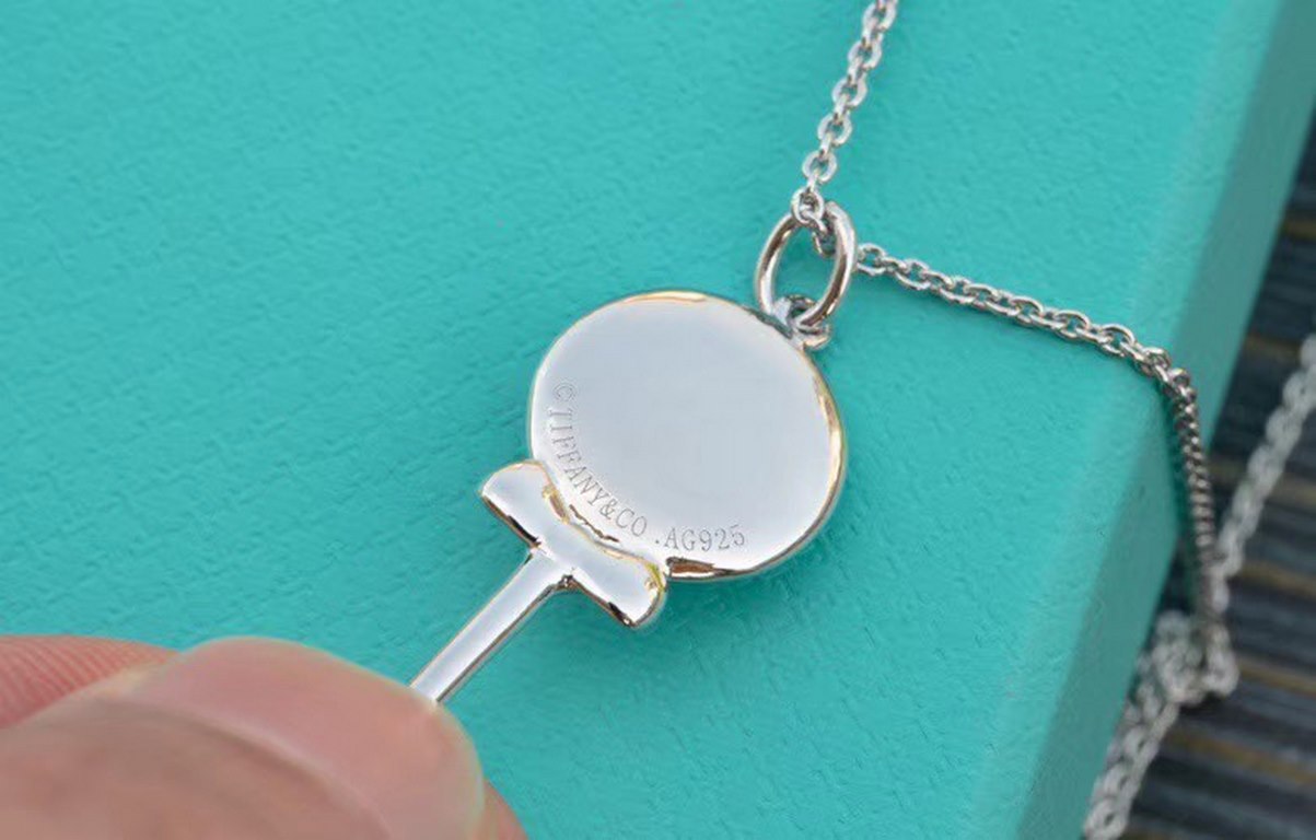 Sterling silver lollipop necklace from Tiffany 