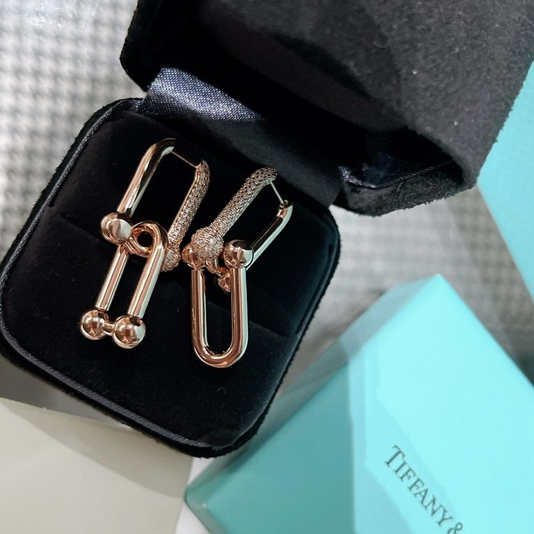 Tiffany Tiffany Hot Hot Joints Double Link Earrings Semi-diamonds Handmade Detachable Single Ring Super Fine Craftsmanship Original V Gold Plated Mimicry Allergy Resistant Rose Gold Rose Gold Platinum Gold 3 Color Earrin