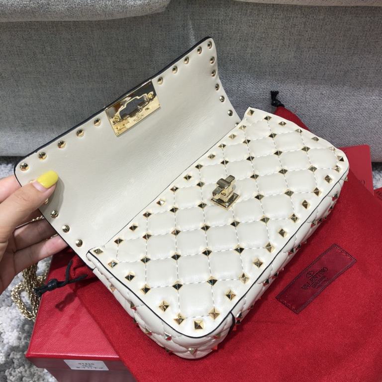 Top quality original, classic rivet bag, small size