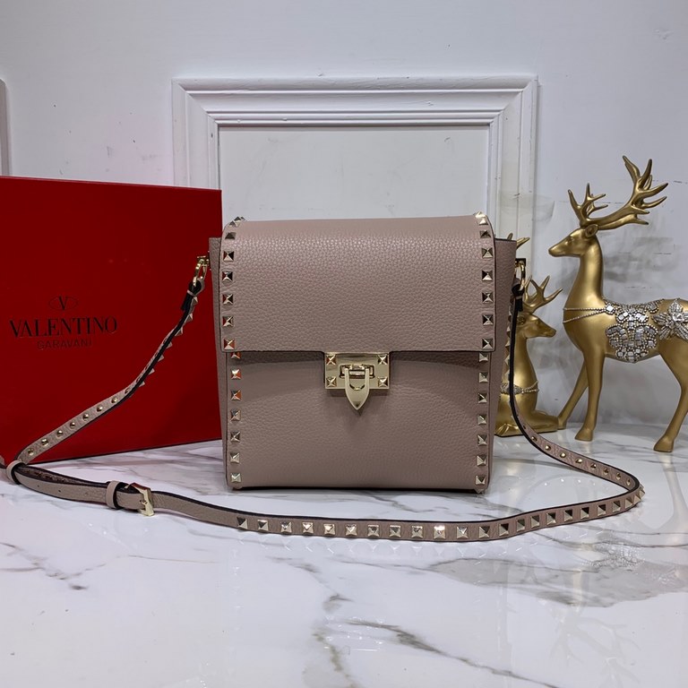 Grained vertical Valentino Valentino calfskin crossbody bag embellished with metallic moose print Matching color-finished studs and metal hardware - Hook-and-loop closure Adjustable shoulder strap 0182#- Cotton lining. I