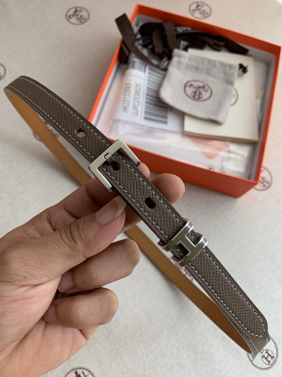 Hermès new Hermès POP-H series milk tea gray reverse gold brown belt and enamel buckle perfect combination can be used as a belt waist seal combination thin belt 1.5cm small, showy than the previous big H good-looking no